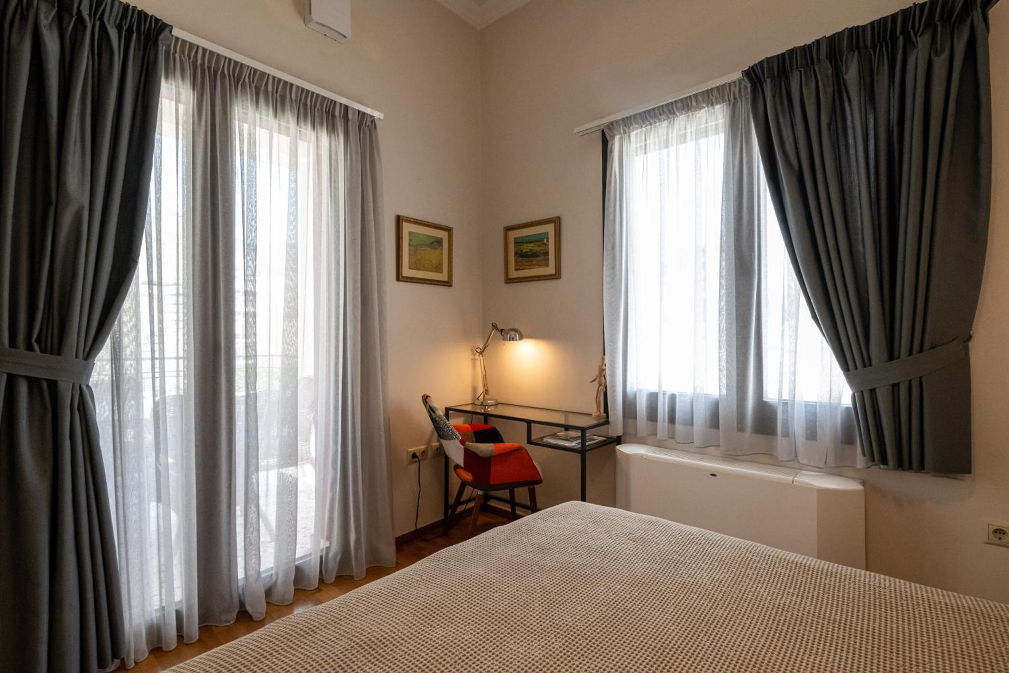 The Mansion - Kalamata Mediterranean Villas Exteriör bild