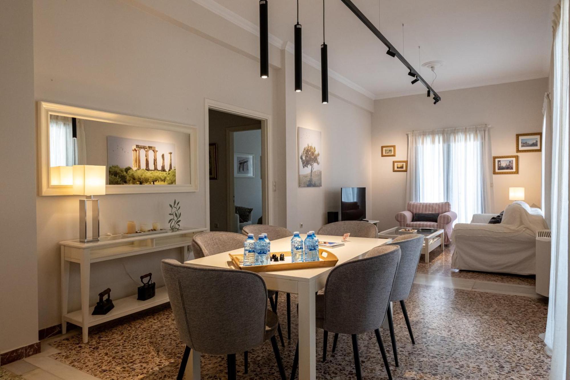 The Mansion - Kalamata Mediterranean Villas Exteriör bild