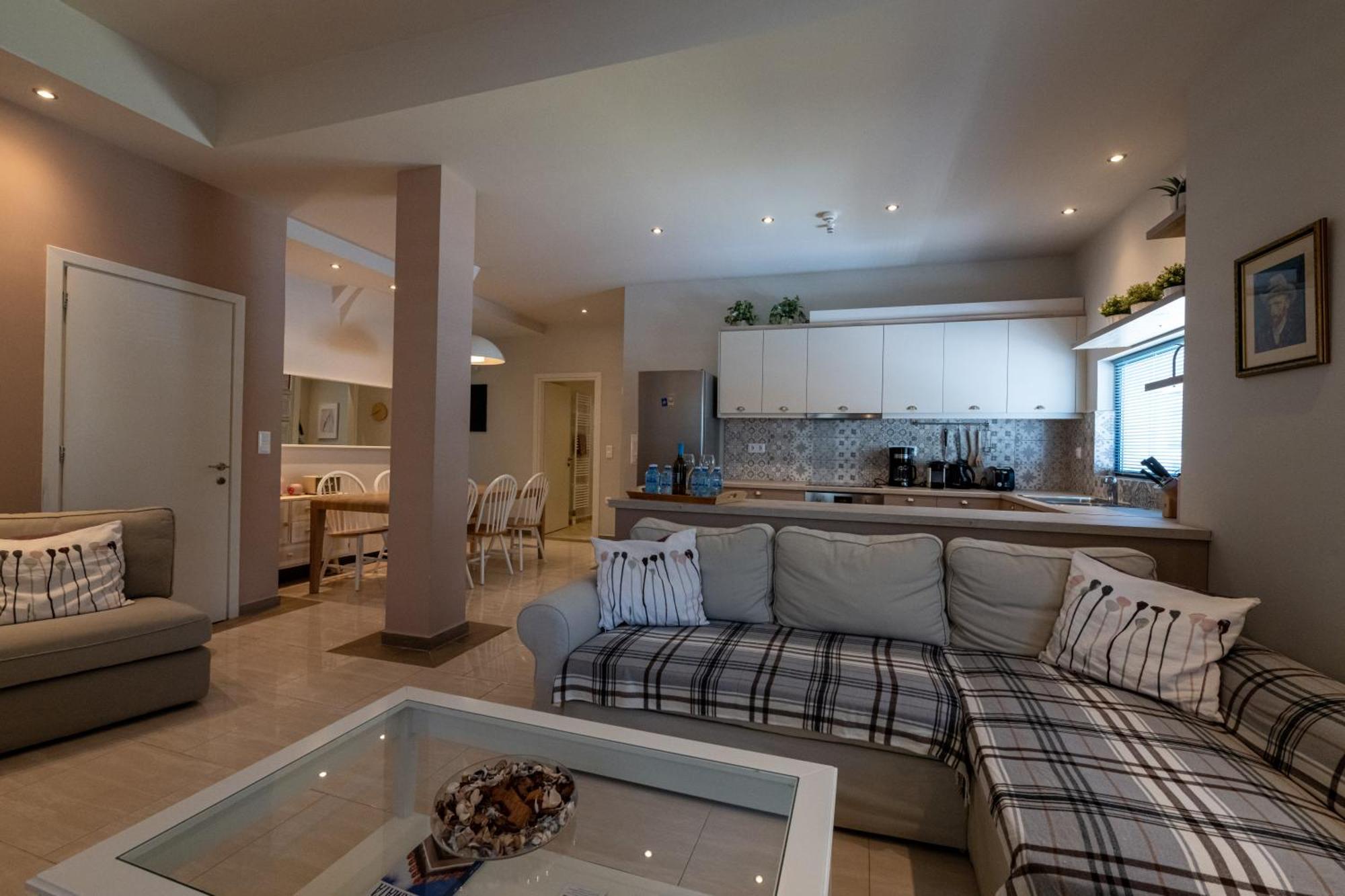 The Mansion - Kalamata Mediterranean Villas Exteriör bild